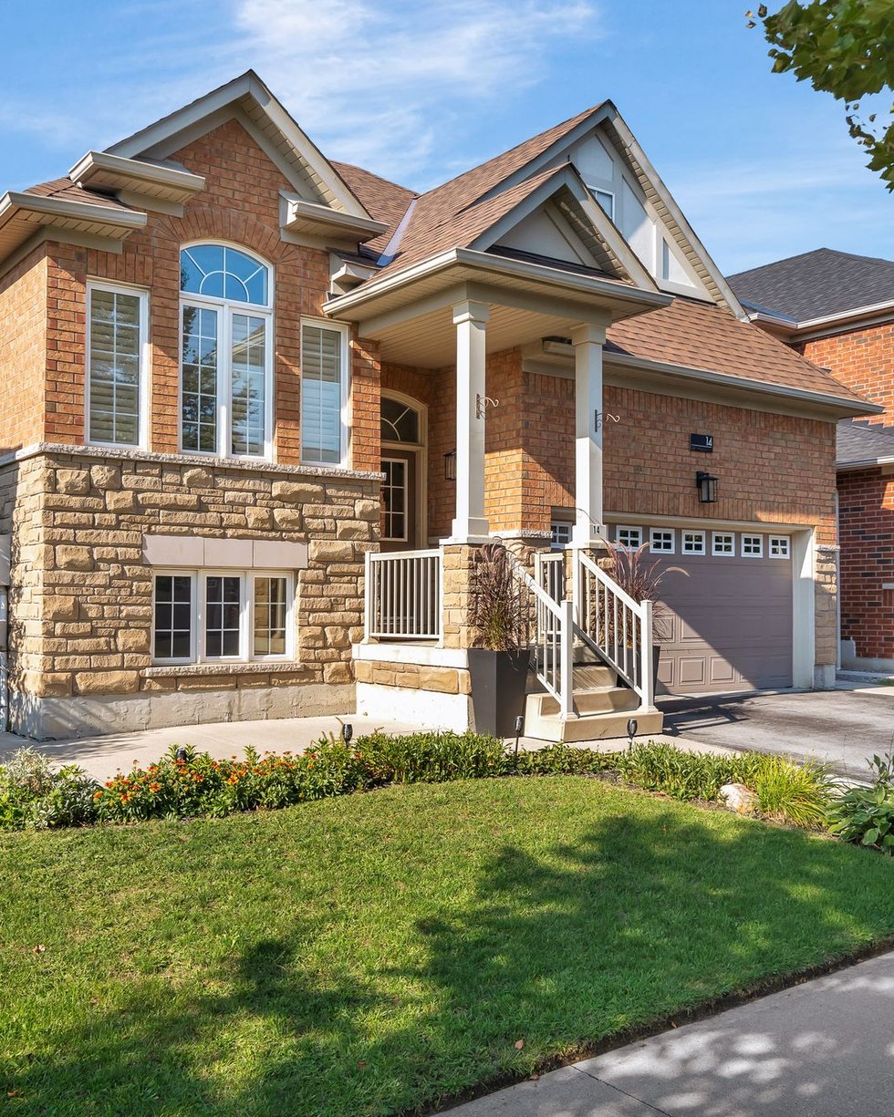 14 Sleepy Hollow Place, Whitby, a brick bungalow sold by Laura McBride, Ajax REALTOR® with Revel Realty