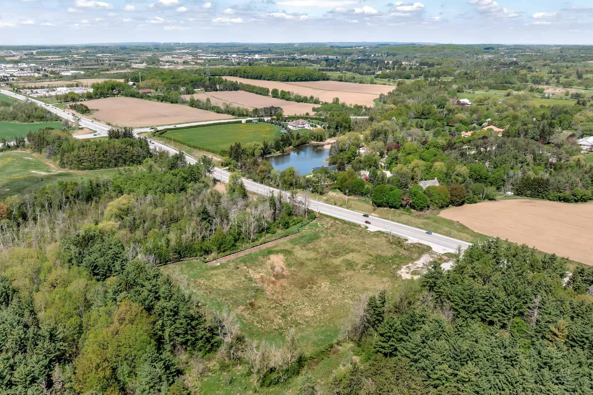 Close aerial view of 3187 Stouffville Road from the northwest