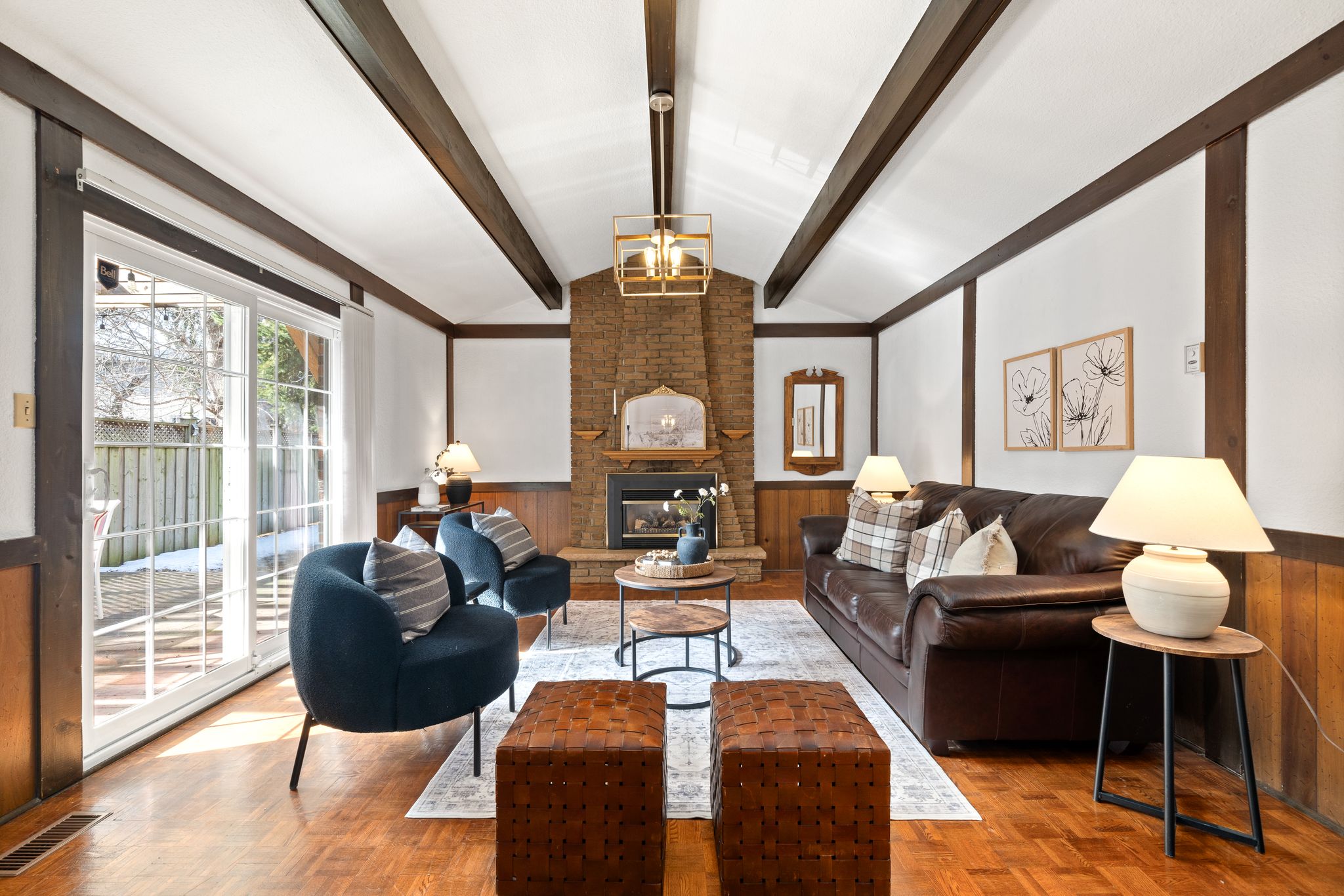 24 38A Deep Dene Dr Toronto ON
