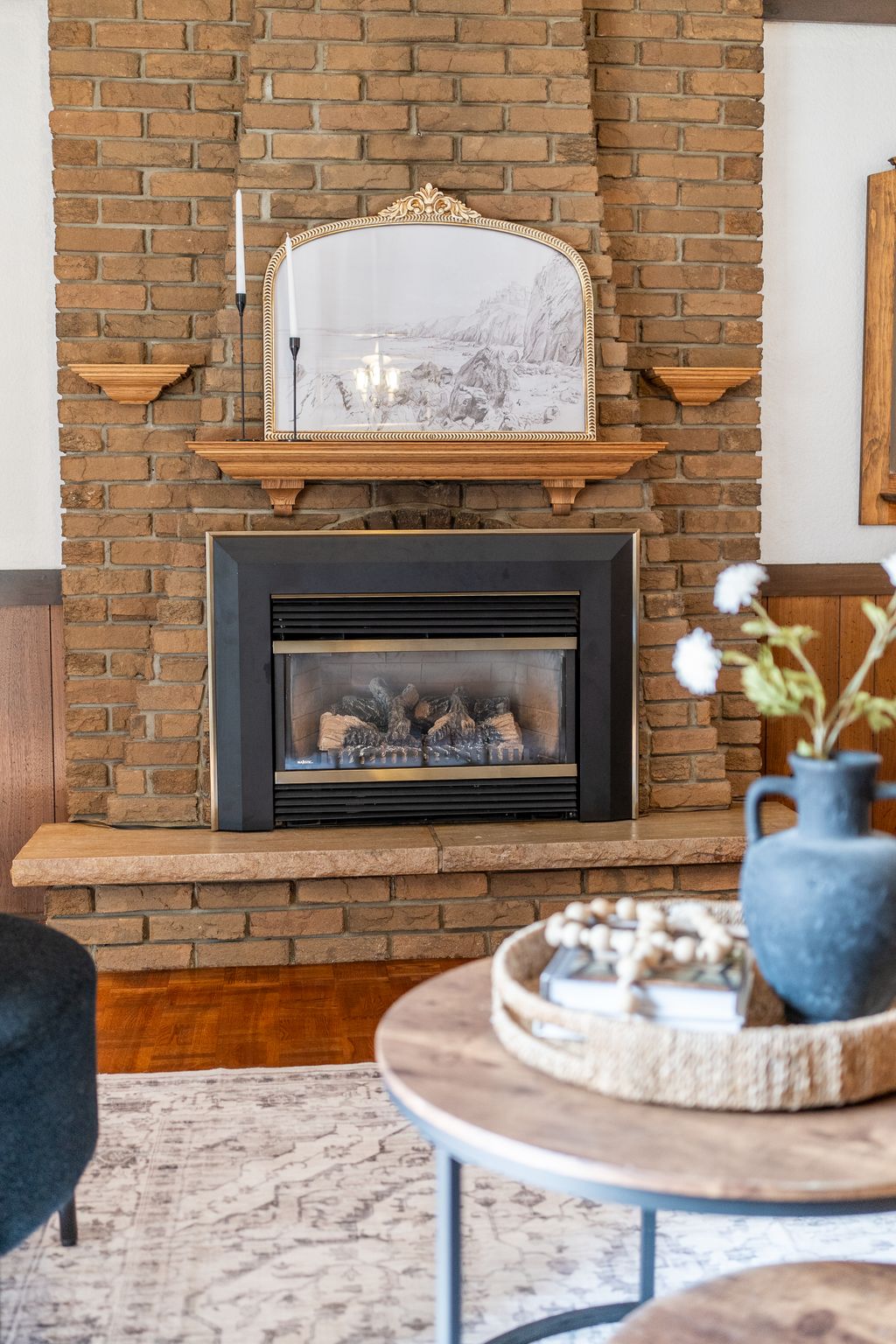 25 38A Deep Dene Dr Toronto ON