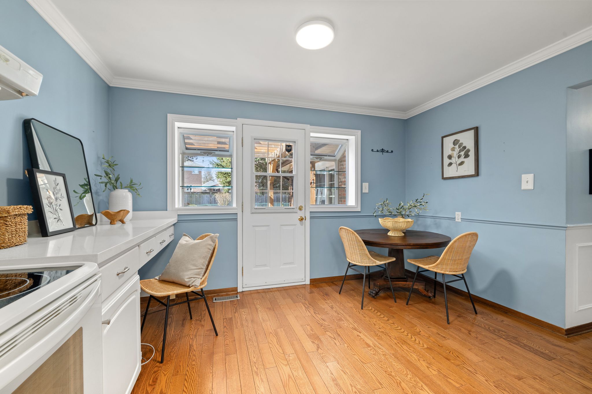 43 38A Deep Dene Dr Toronto ON