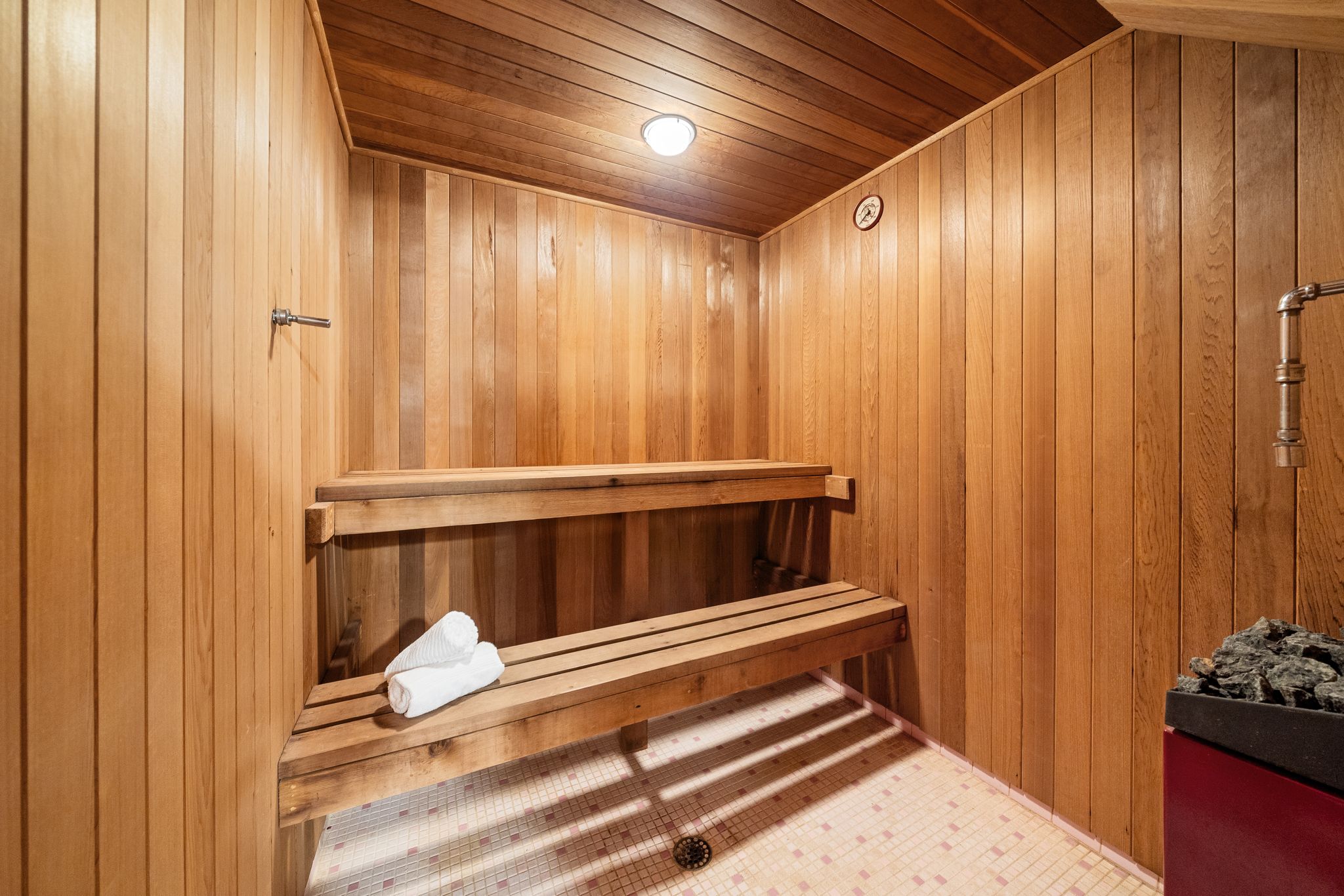 73 38A Deep Dene Dr Toronto ON