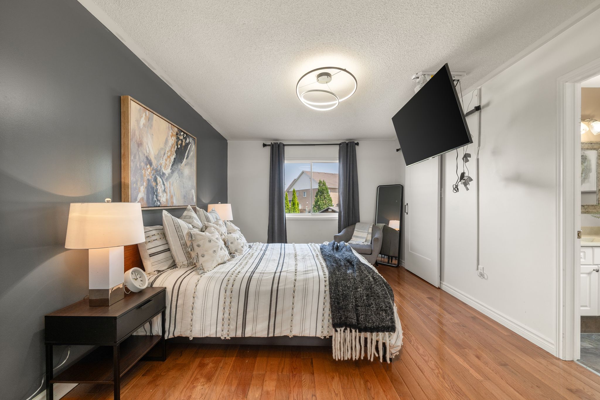 1509 Grandview St N Oshawa Primary