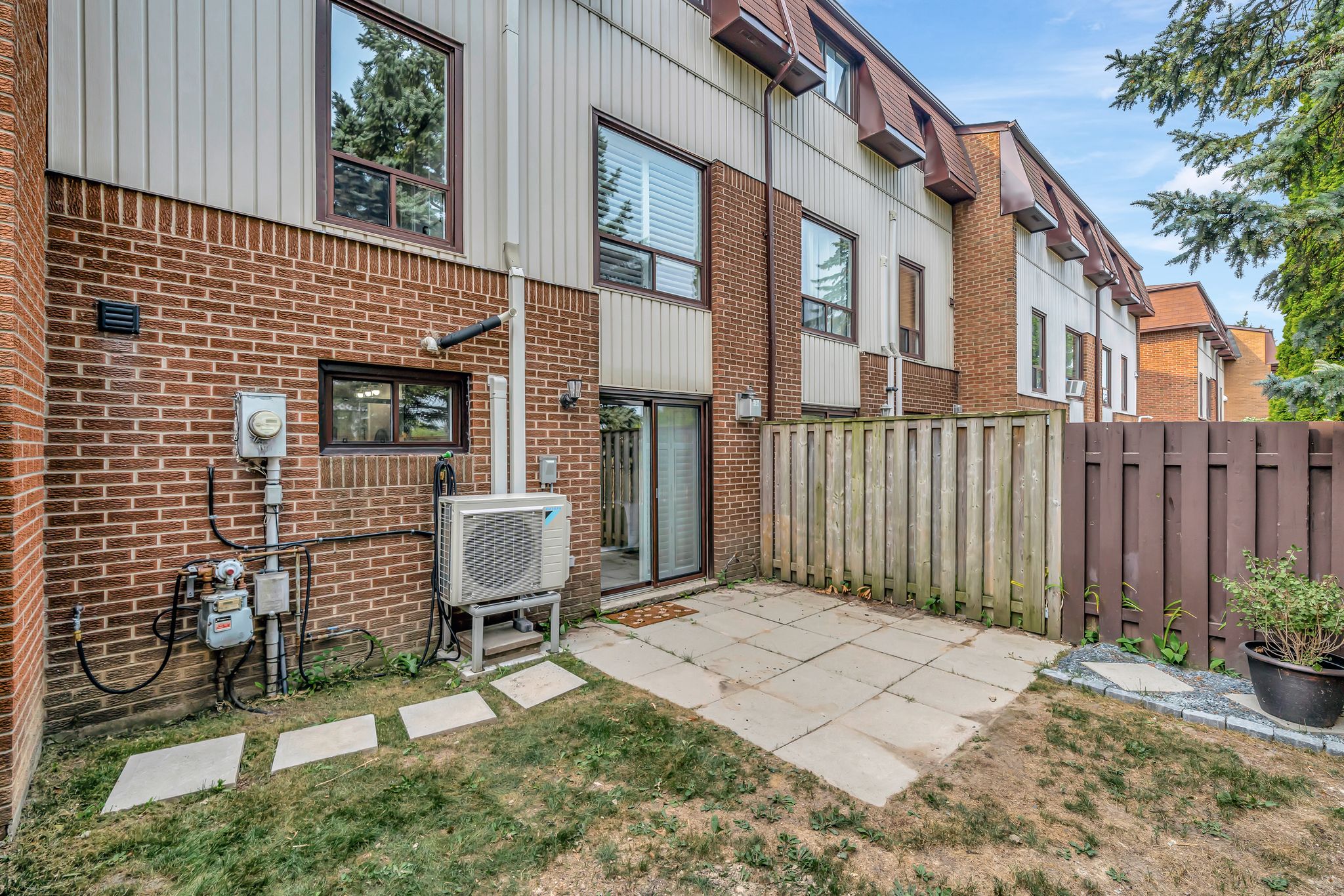 66 765 Oklahoma Dr Pickering ON Unit 10