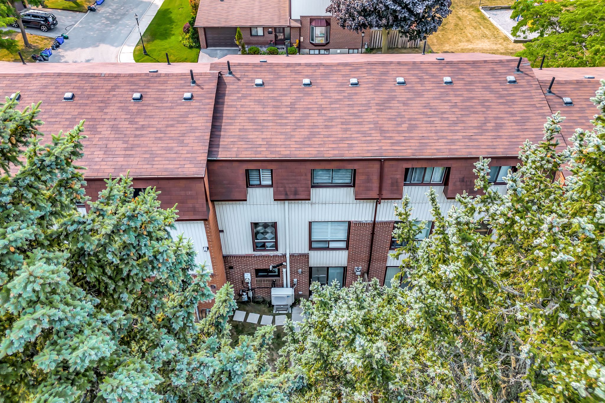 8 765 Oklahoma Dr Pickering ON Unit 10