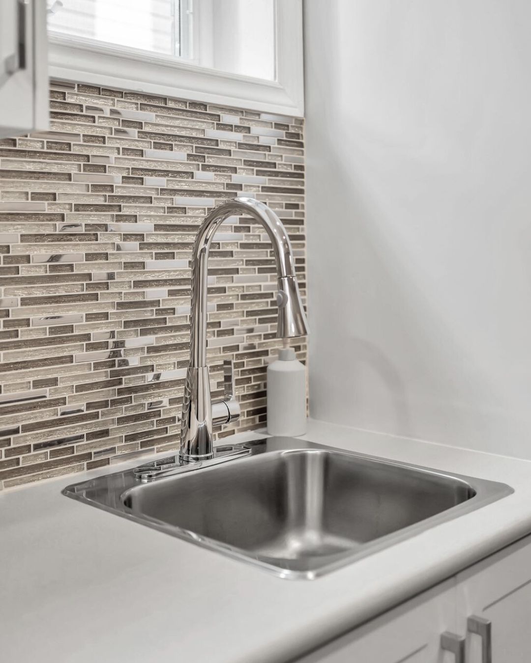 14 Sleepy Hollow place whitby basement kitchen sink