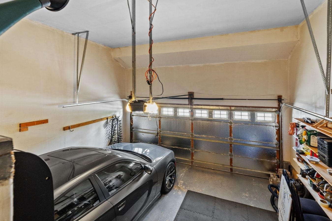 14 Sleepy Hollow place whitby garage