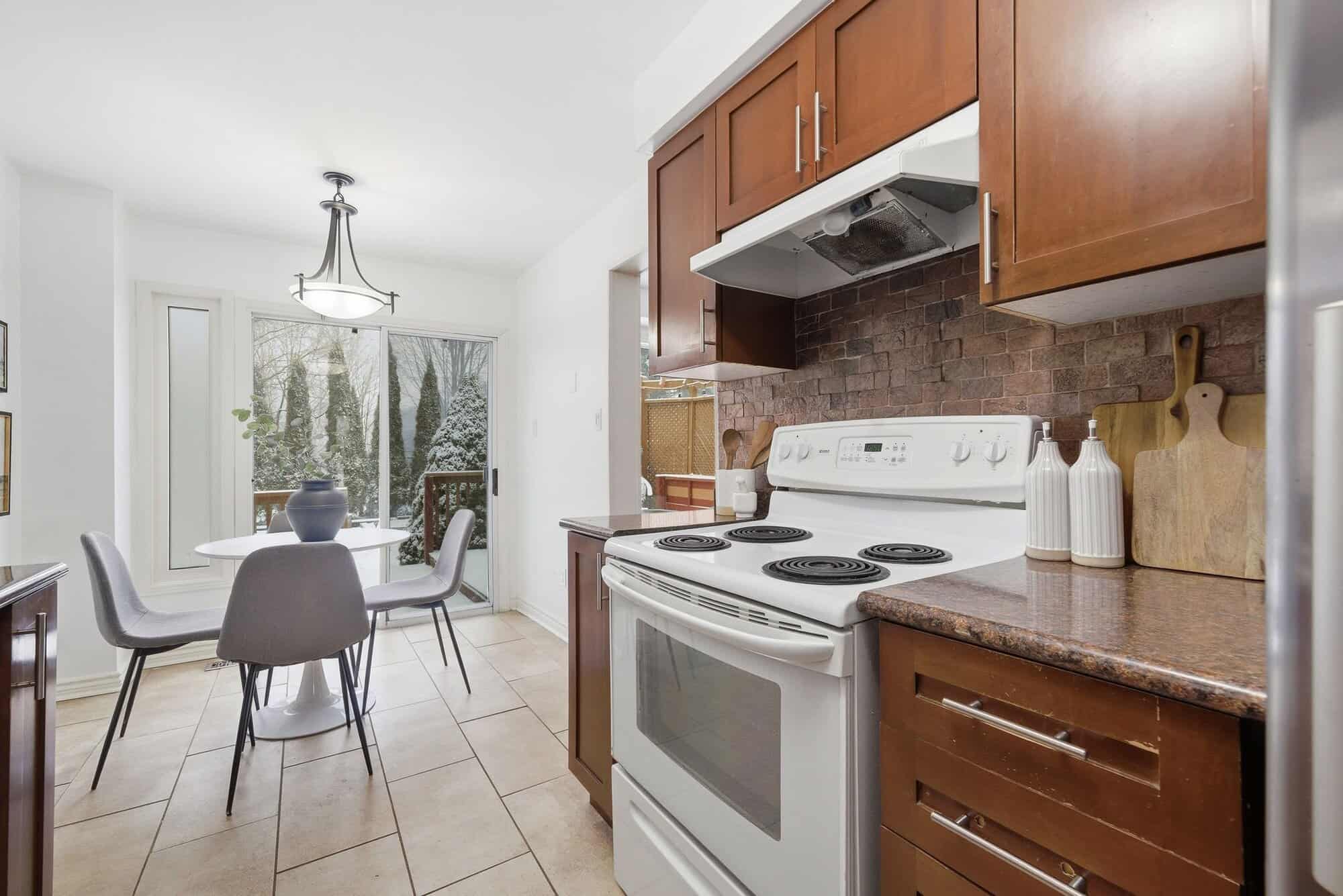 13 Rollo Dr laura mcbride Ajax realtor revel realty kitchen cabinets
