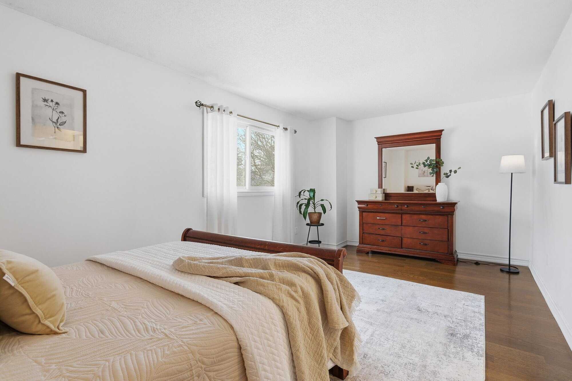 13 Rollo Dr laura mcbride Ajax realtor revel realty primary bedroom