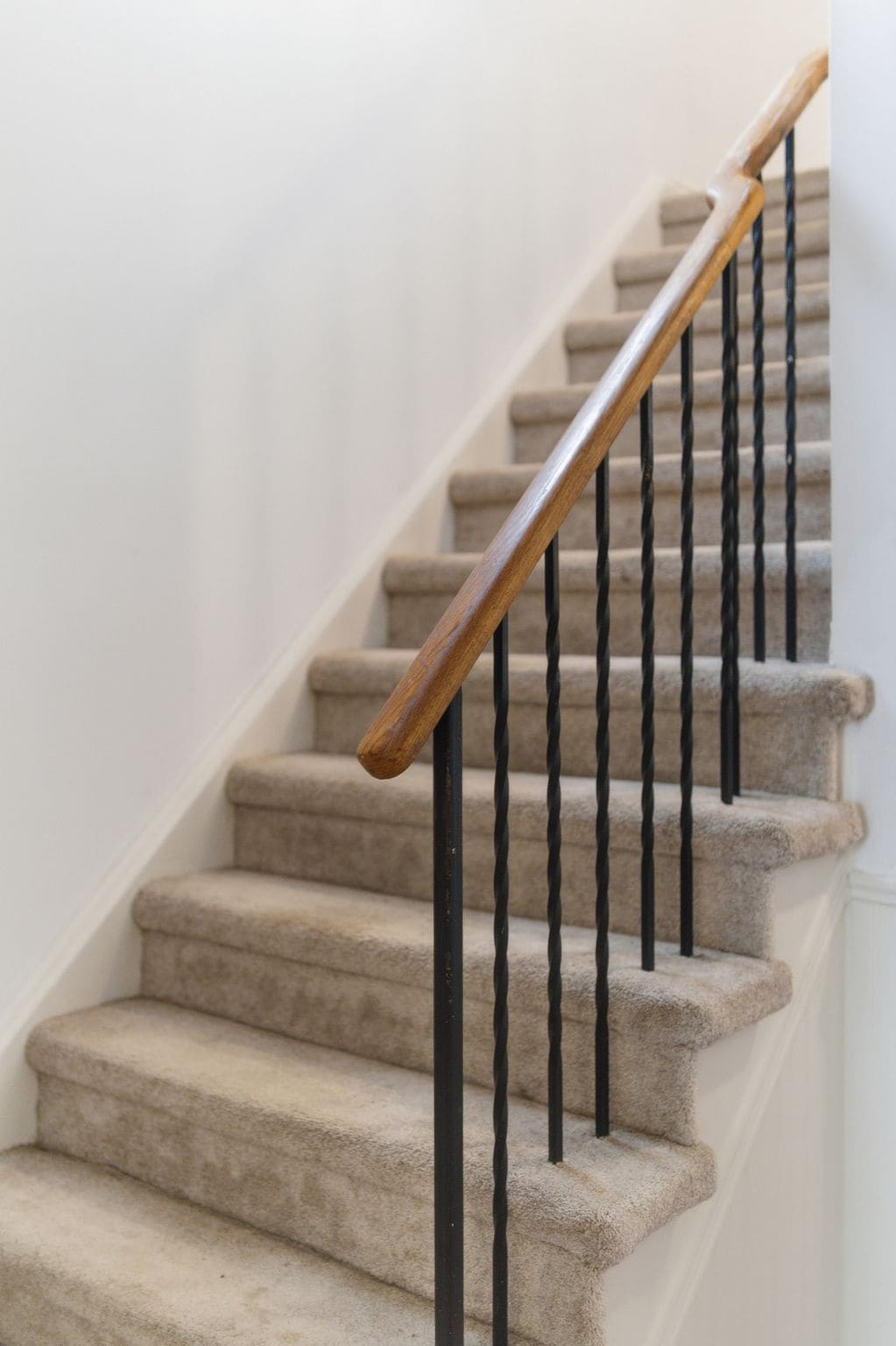 13 Rollo Dr laura mcbride Ajax realtor revel realty stairs