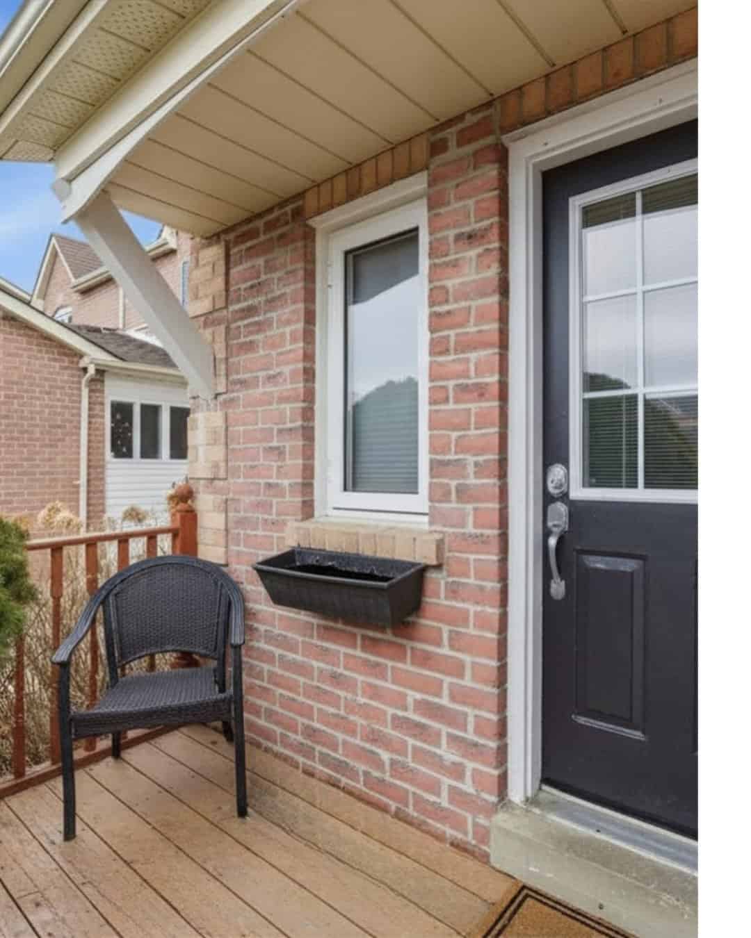 Front porch at 38A Deep Dene