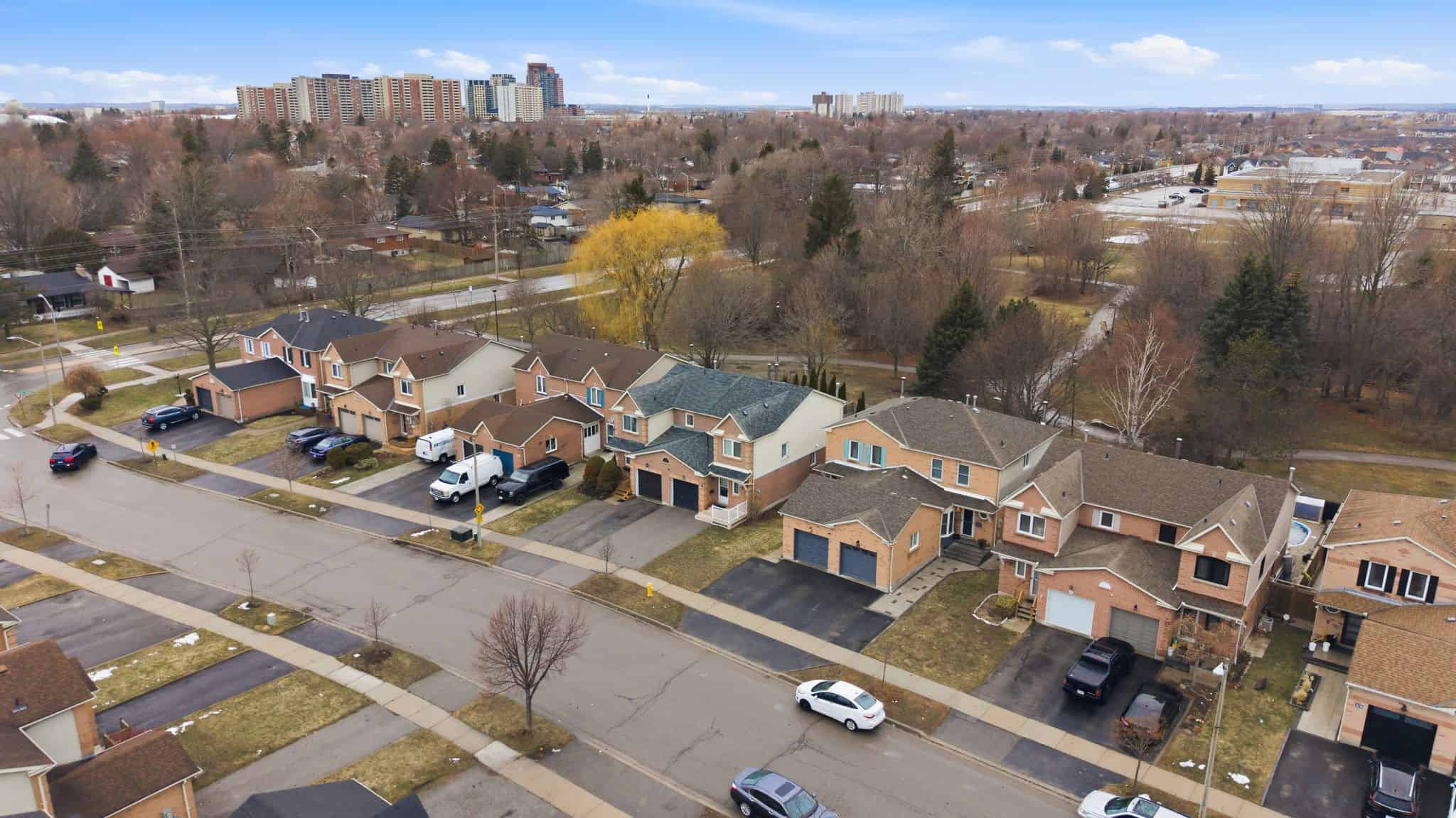 7 13 Rollo Dr