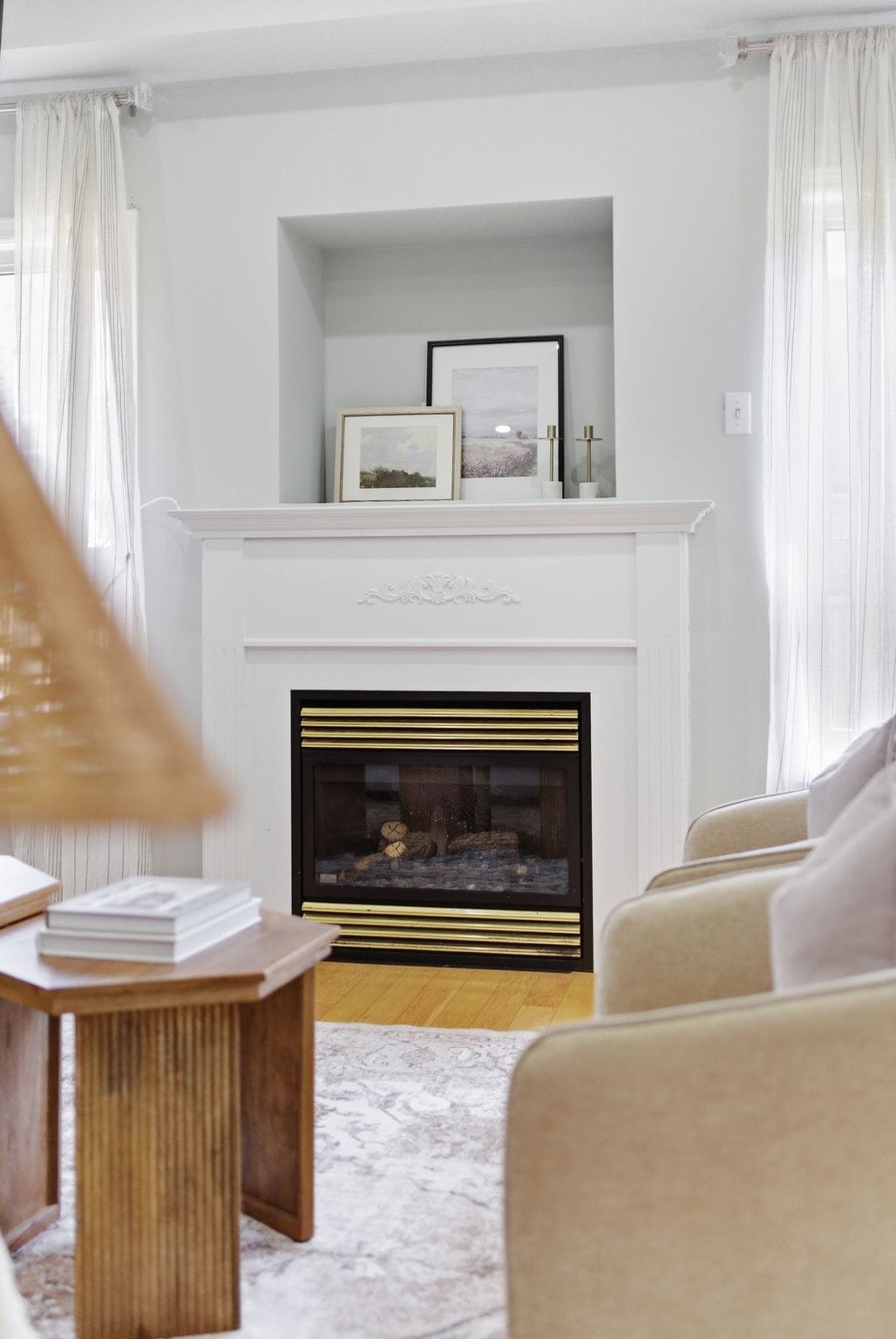 38A Deep Dene Dining room with access from hallway and kitchen