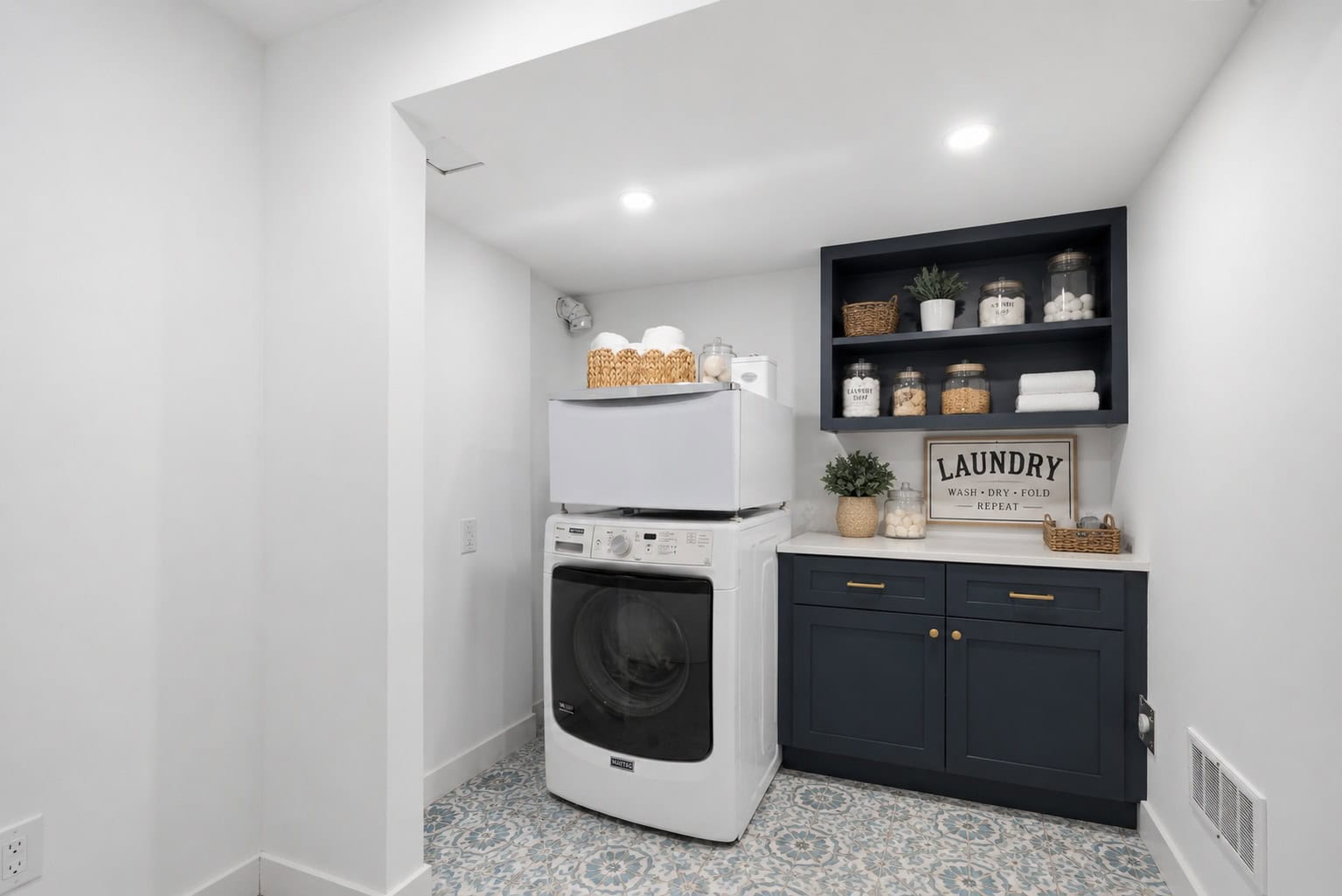39 Anstead Cres basement laundry concept laura mcbride ajax realtor