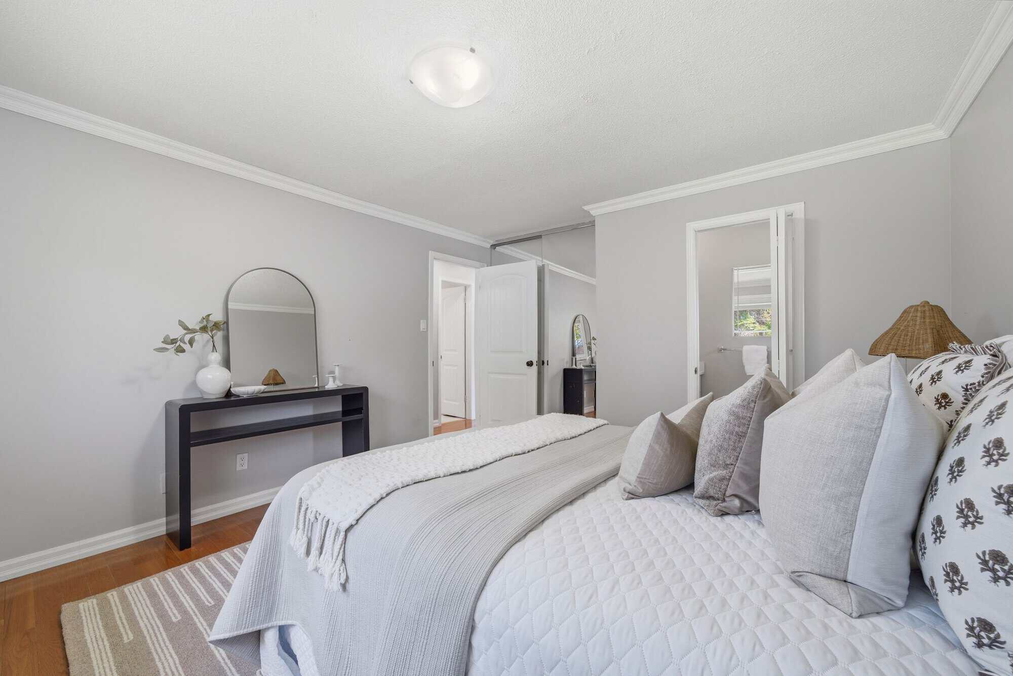 39 anstead cres laura mcbride ajax realtor revel realty 42