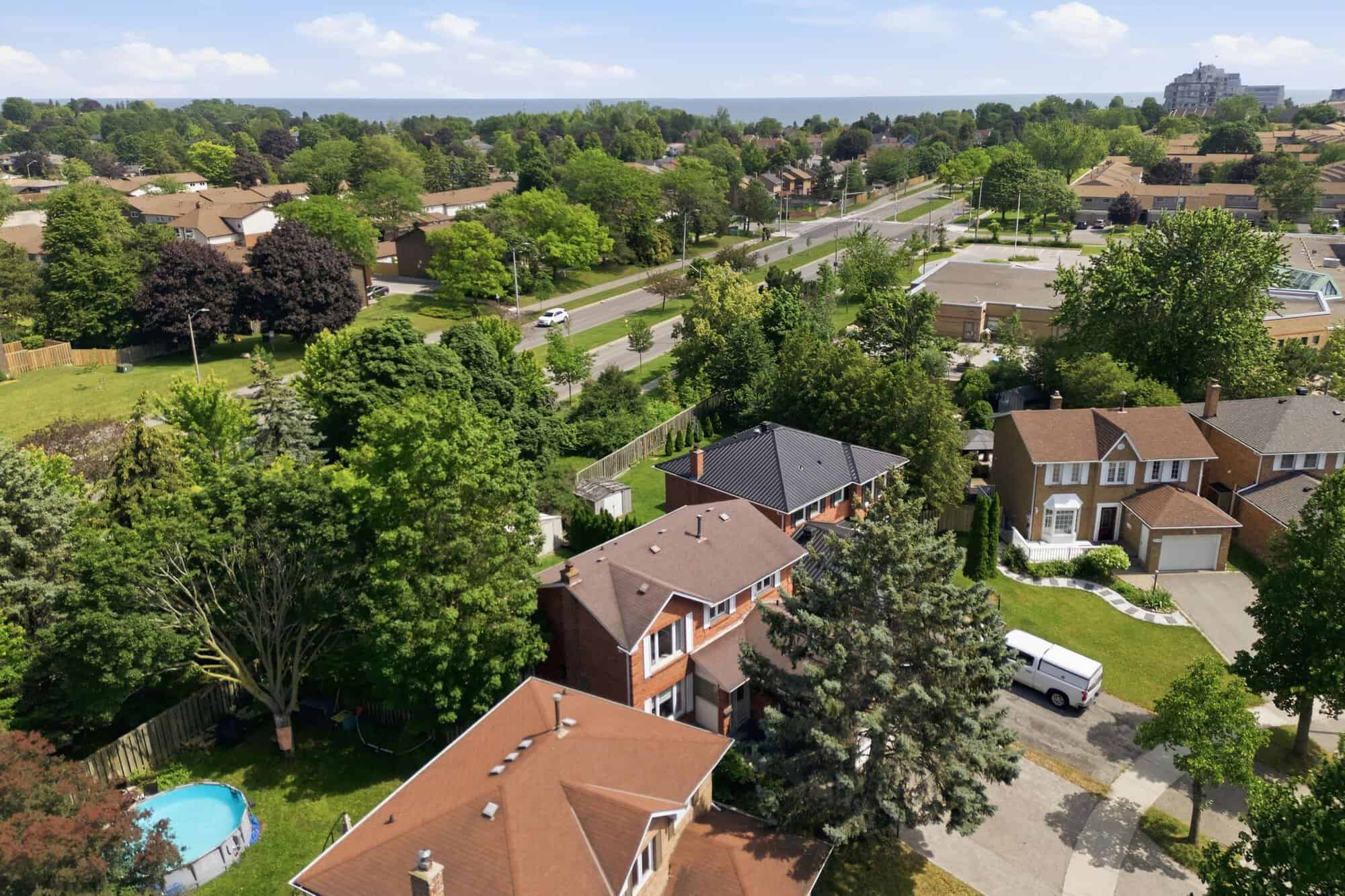 13 Flowers Cres laura mcbride ajax realtor 04 aerial