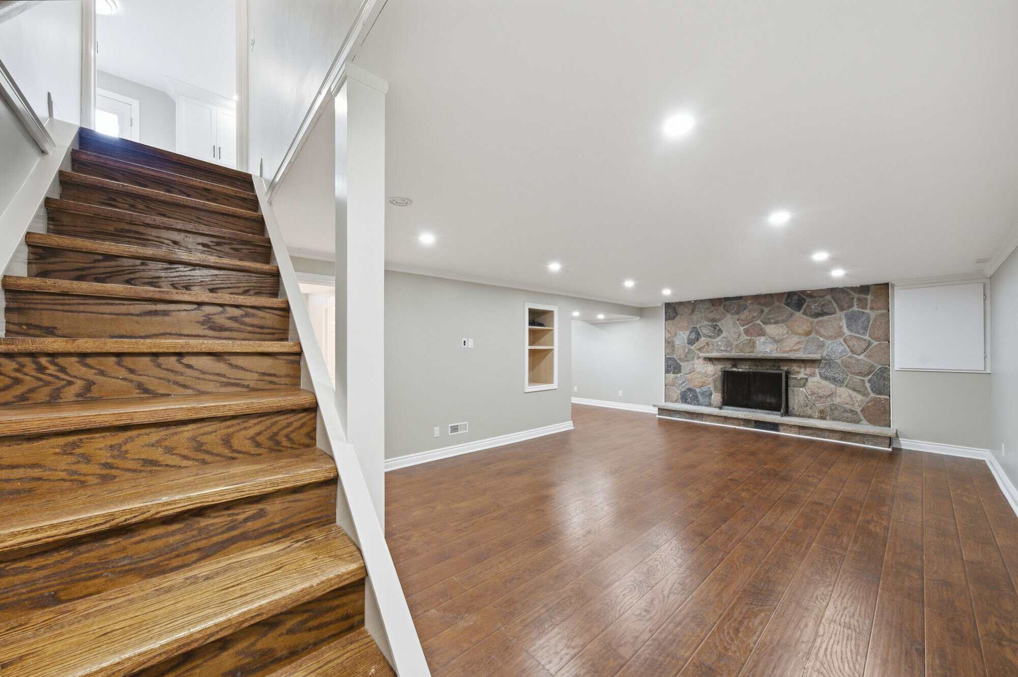 38A Deep Dene Pool